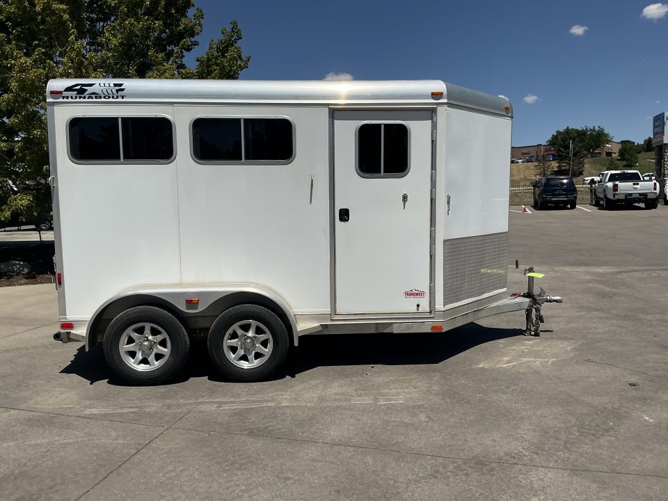 Used 2014 Four Star 2HBP Horse Trailer