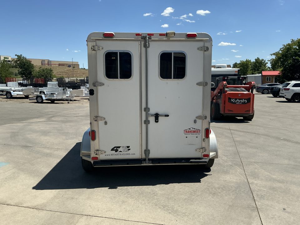 Used 2014 Four Star 2HBP Horse Trailer