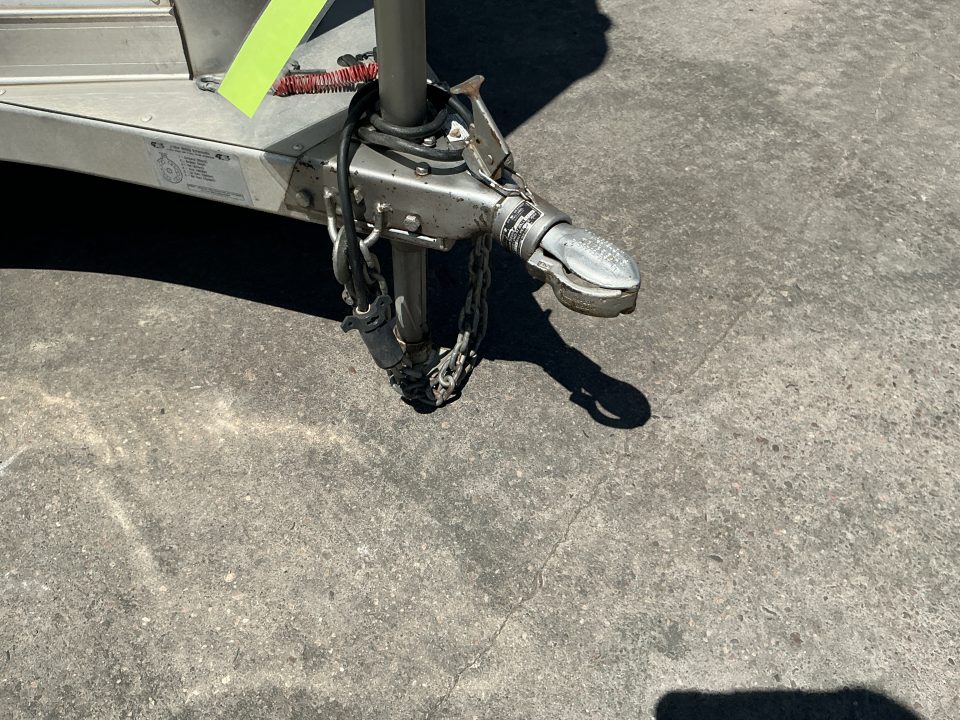 Used 2014 Four Star 2HBP Horse Trailer
