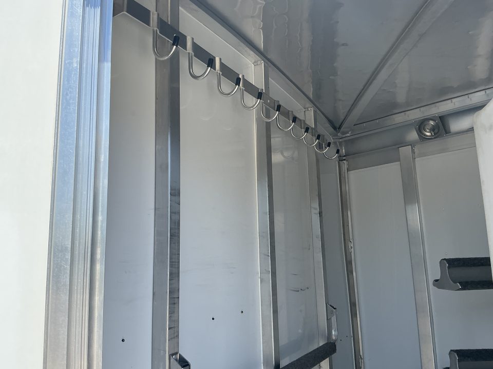 Used 2014 Four Star 2HBP Horse Trailer