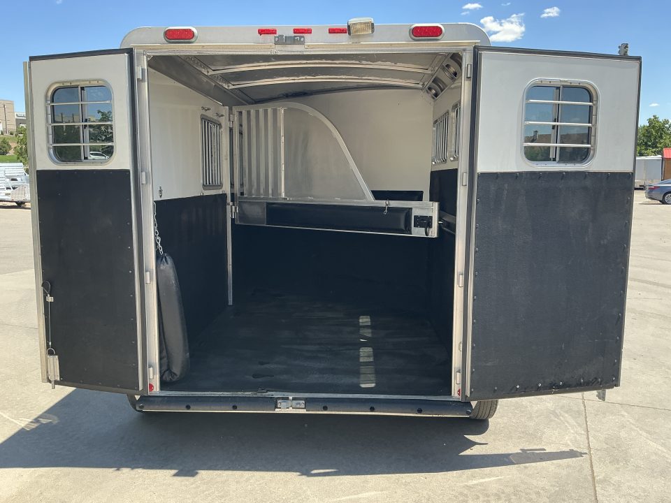 Used 2014 Four Star 2HBP Horse Trailer