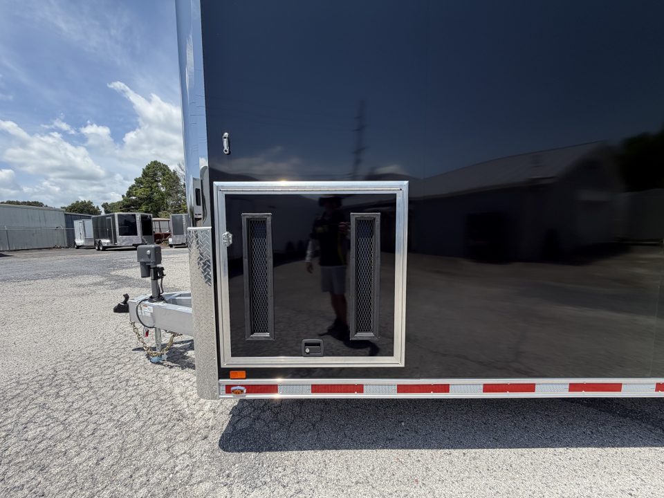 New 2027 8.5X32 iNTech STACKER