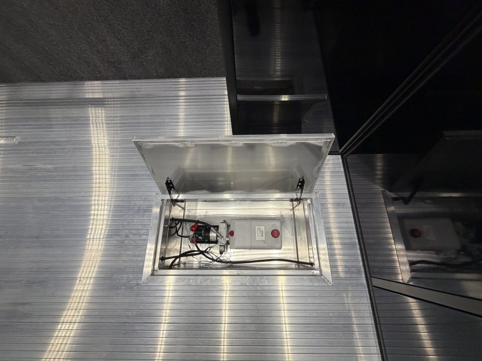 New 2027 8.5X32 iNTech STACKER