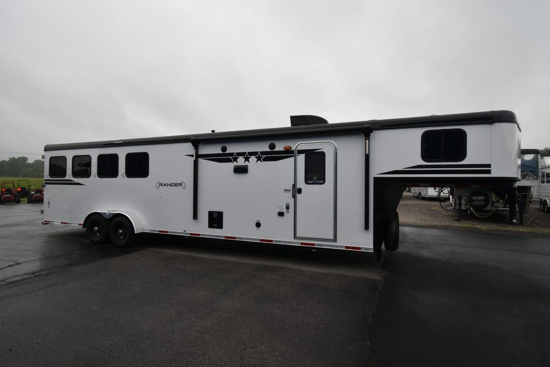 New 2027 Bison Trailers Ranger 7411 Horse Trailer