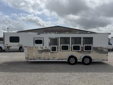 Used 2023 Sundowner 4 Horse Gooseneck Horse Trailer