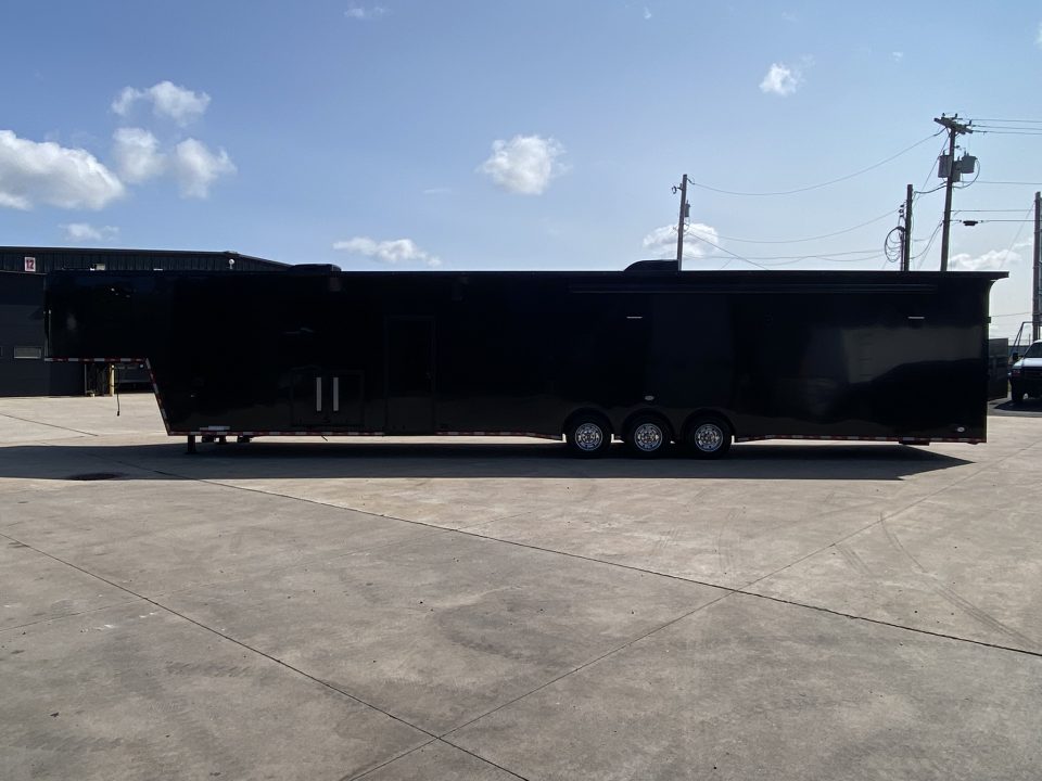 New United USHGN 8.5X53 Tractor Pull Trailer