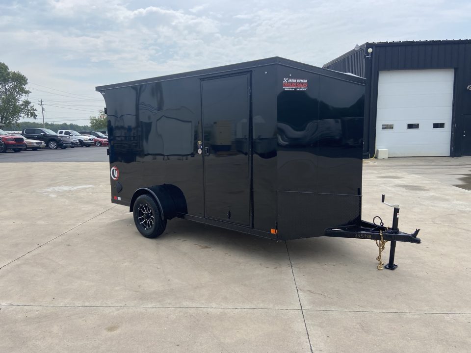 New United UJ-6X12 Enclosed Trailer