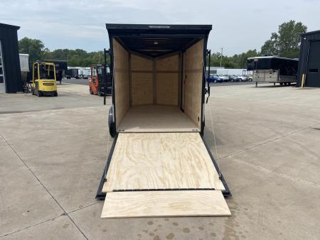 New United UJ-6X12 Enclosed Trailer