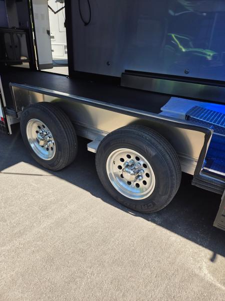New 2027 High Country Trailers 8.5x24 aluminum stacker race trailer Car / Racing Trailer