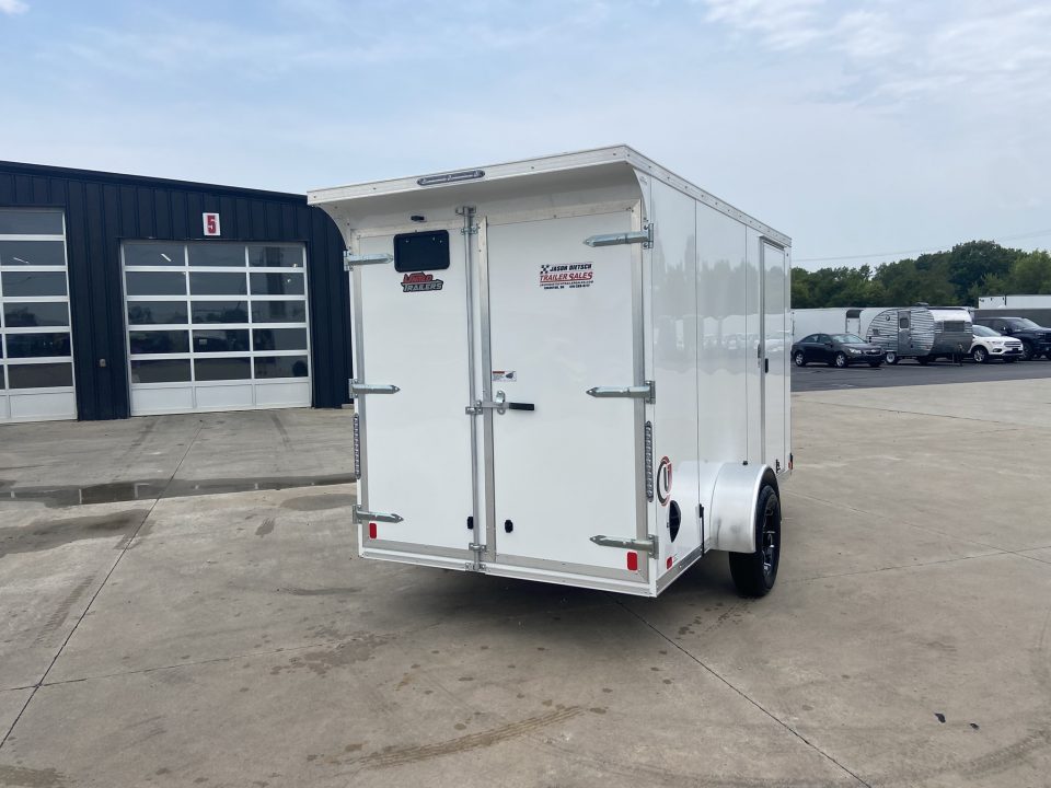 New United UJ-6X12 Enclosed Trailer