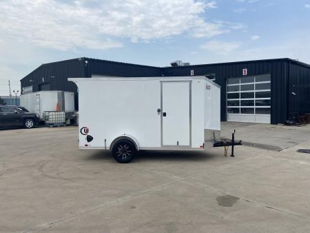New United UJ-6X12 Enclosed Trailer