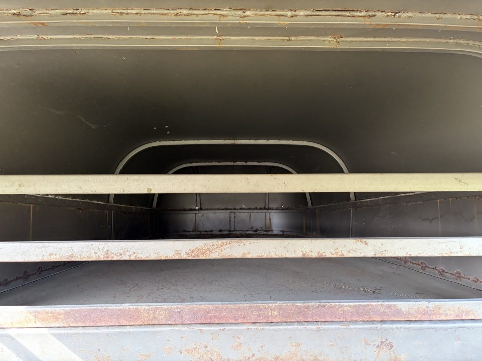 Used 1999 Calico Trailers GN STOCK 6X20X6'X6" Stock / Stock Combo Trailer