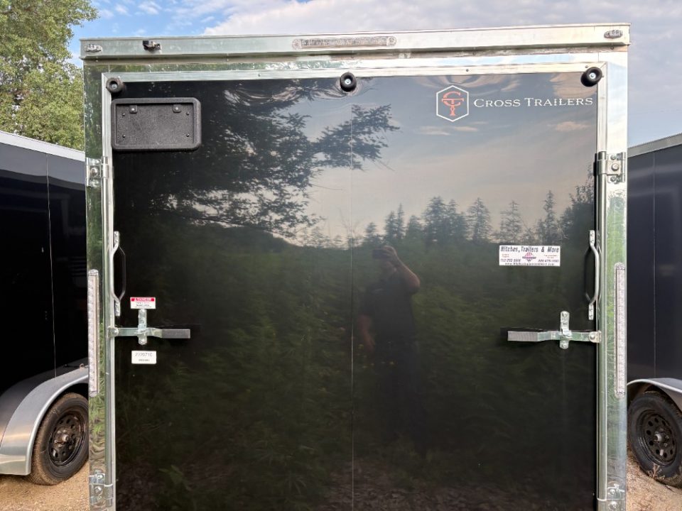 Enclosed Cargo Trailer photo 5