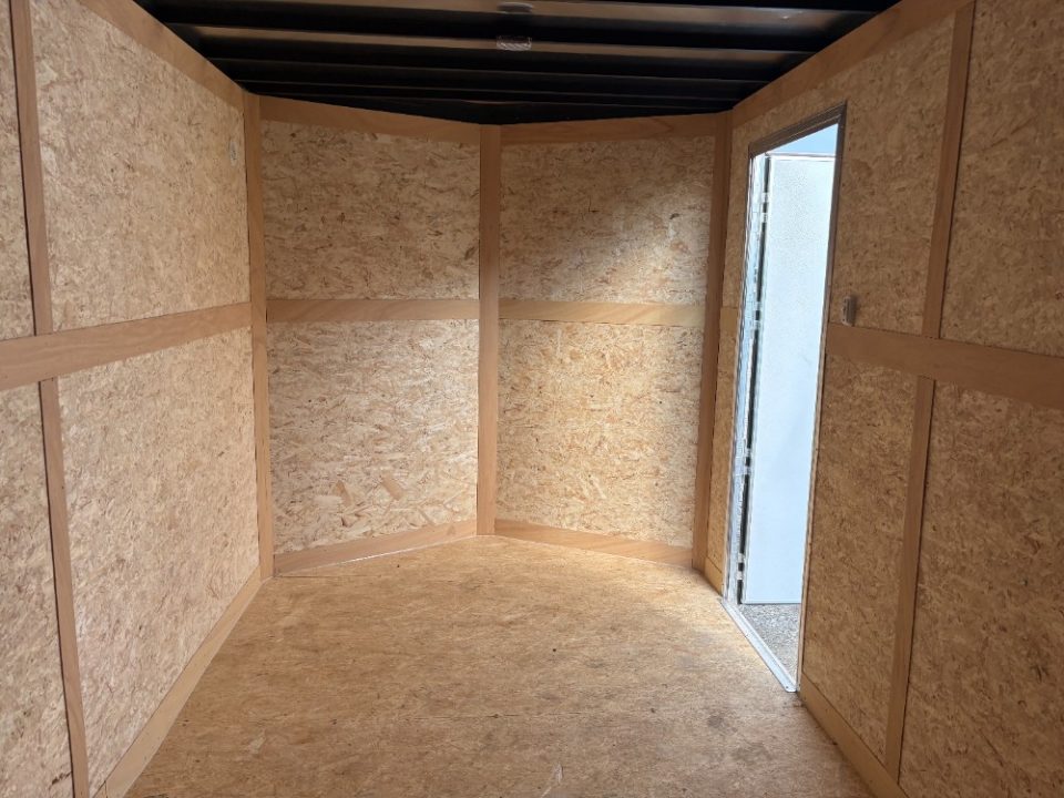Enclosed Cargo Trailer photo 9