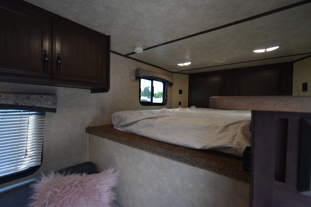 Used 2019 Bison Trailers Trailhand 7311 Horse Trailer