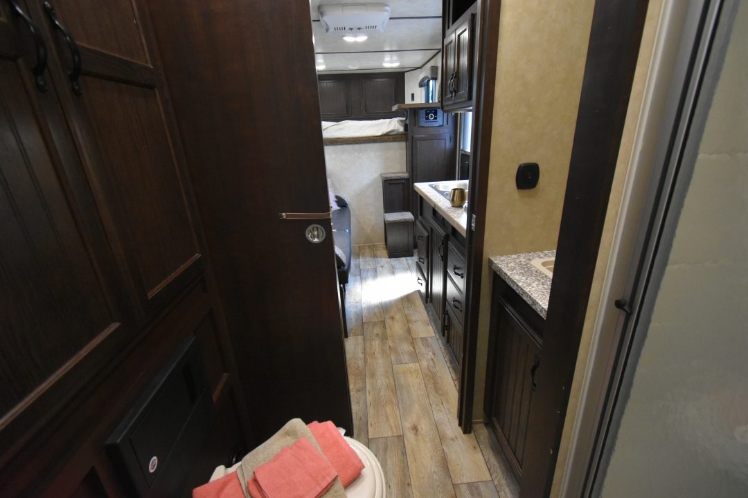 Used 2019 Bison Trailers Trailhand 7311 Horse Trailer