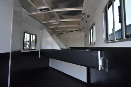 Used 2019 Bison Trailers Trailhand 7311 Horse Trailer