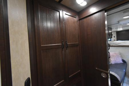 Used 2019 Bison Trailers Trailhand 7311 Horse Trailer