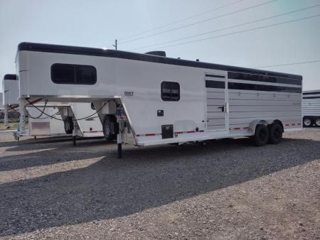 New 2027 Trails West Santa Fe 27' Living Quarter Stock Combo Trailer