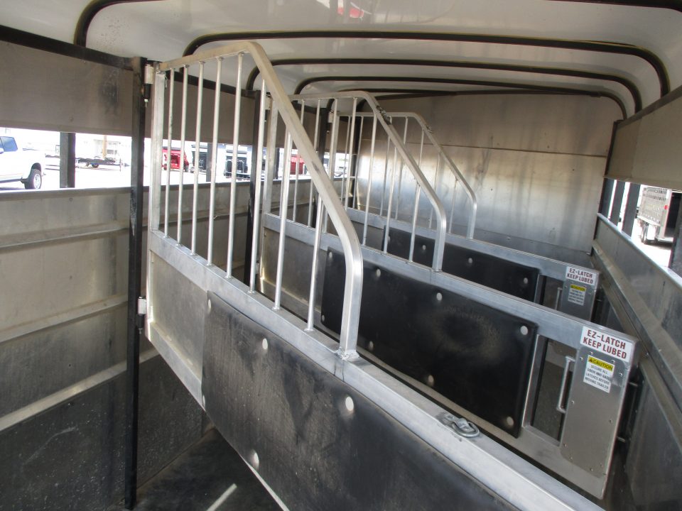 Used 2023 Maverick Trailers 4 horse Horse Trailer