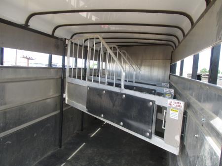 Used 2023 Maverick Trailers 4 horse Horse Trailer