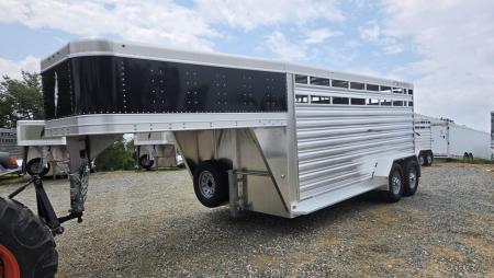 New 2026 Featherlite Trailers 8117 GN 6'7 X16TA Stock / Stock Combo Trailer
