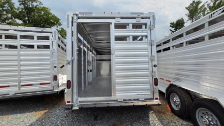 New 2026 Featherlite Trailers 8117 GN 6'7"X16TA Stock / Stock Combo Trailer