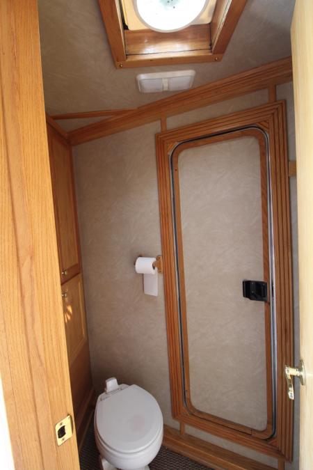 Used 2003 Kiefer Manufacturing Genesis X-E103 8310 Horse Trailer