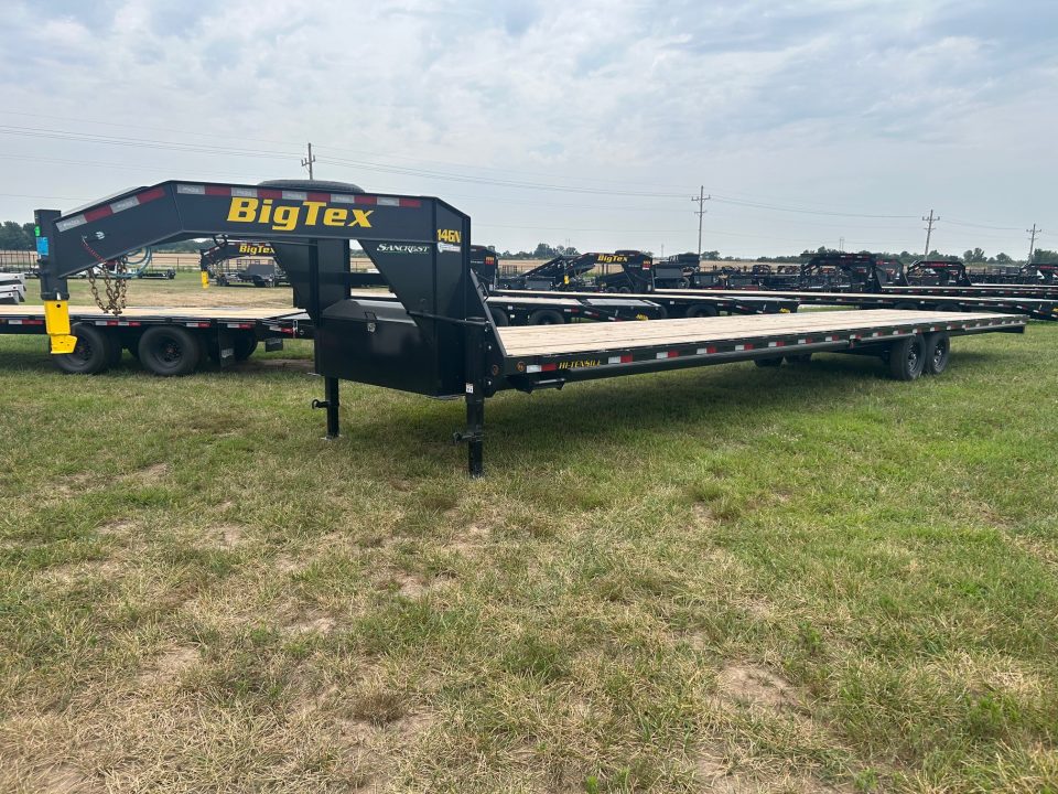 New 2027 Big Tex 102x40 Tandem 15.9K GN Straight Deck w/ Slide In Ramps & Ratchet Rail
