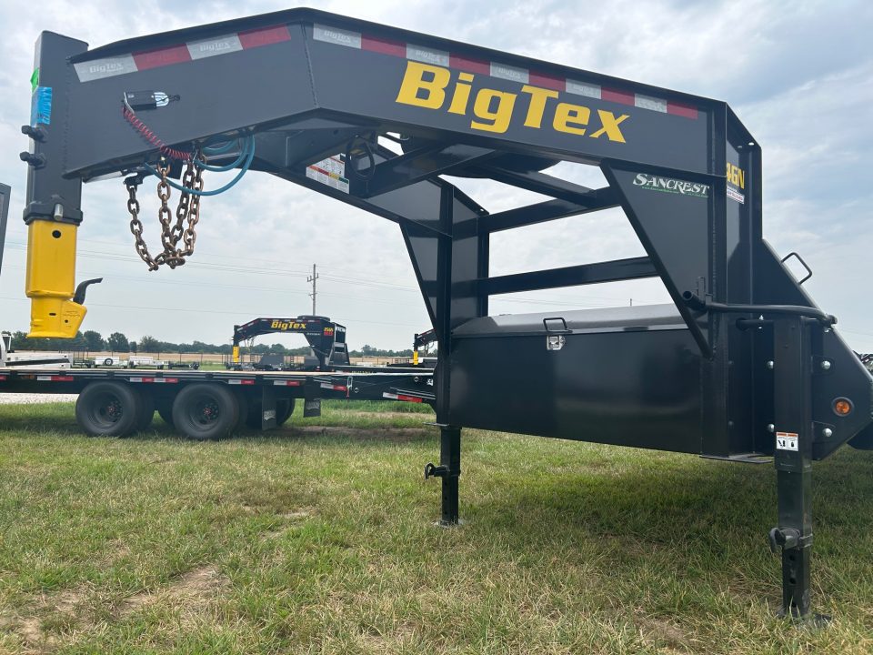 New 2027 Big Tex 102x40 Tandem 15.9K GN Straight Deck w/ Slide In Ramps & Ratchet Rail
