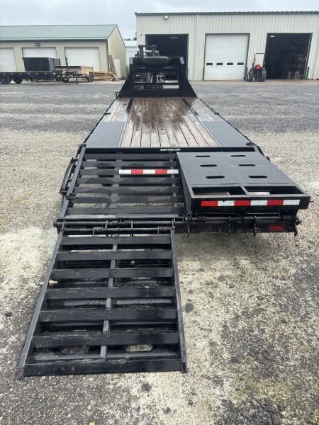Used 2023 Sure-Trac 20+5 Gooseneck Deckover Trailer