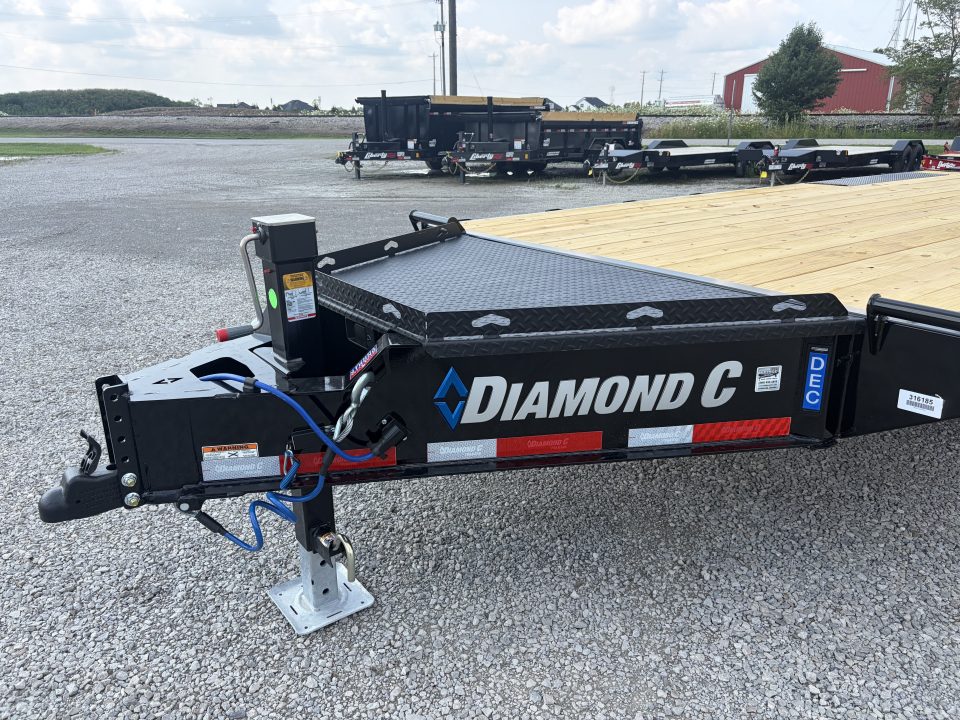 2027 Diamond C photo 2