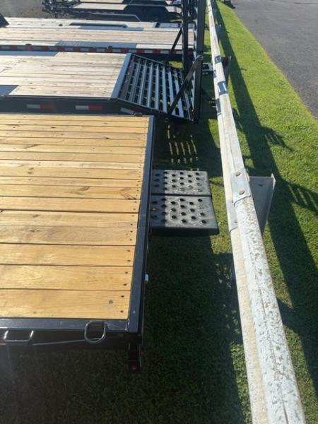 New 2026 Sure-Trac 8.5x20 low profile Deckover Trailer