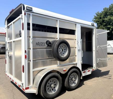 Used 2024 Maverick 2H Horse Trailer