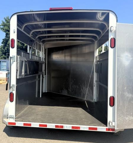 Used 2024 Maverick 2H Horse Trailer