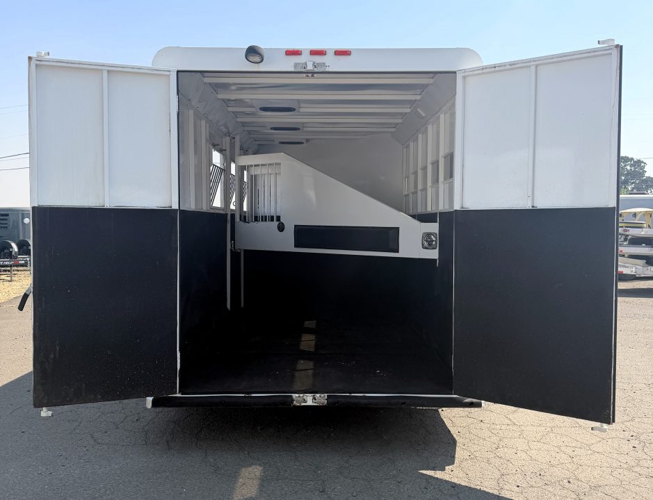 Used 2008 Trails West 3H Horse Trailer