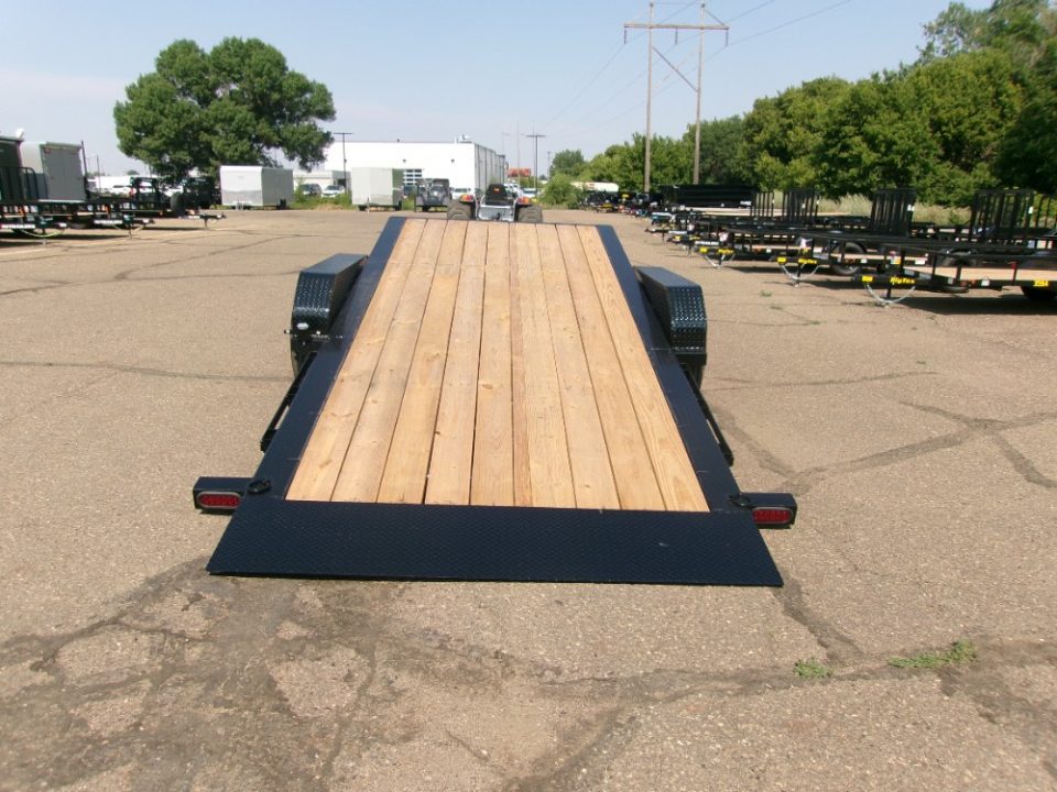 New 2027 PJ Trailers TY1T2482BTTK-SP18 Equipment Trailer