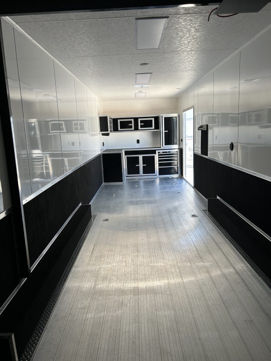 New 2027 Vintage 34’ Tag Race Trailer
