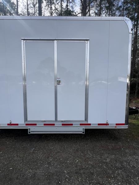 New 2027 Vintage 34’ Tag Race Trailer