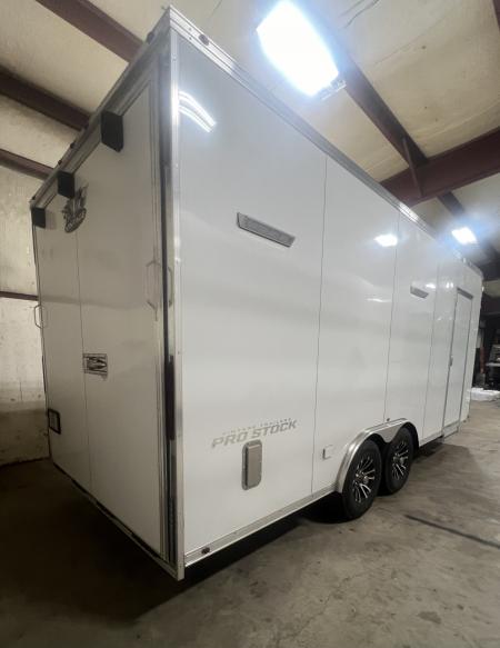Used 2025 Vintage 20' Tag Trailer - Dealer Demo