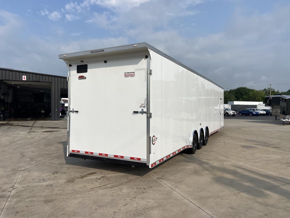 New United UXGN-8.5X46Car Trailer