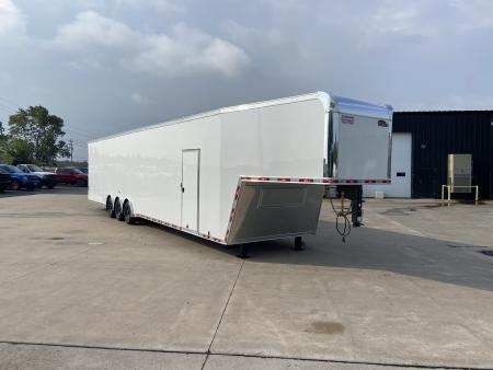 New United UXGN-8.5X46Car Trailer