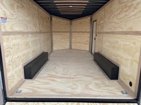 New United UJ-8.5X16 Cargo Enclosed Trailer
