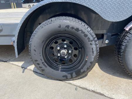 New Lamar Trailers Car Hauler 83"X20'