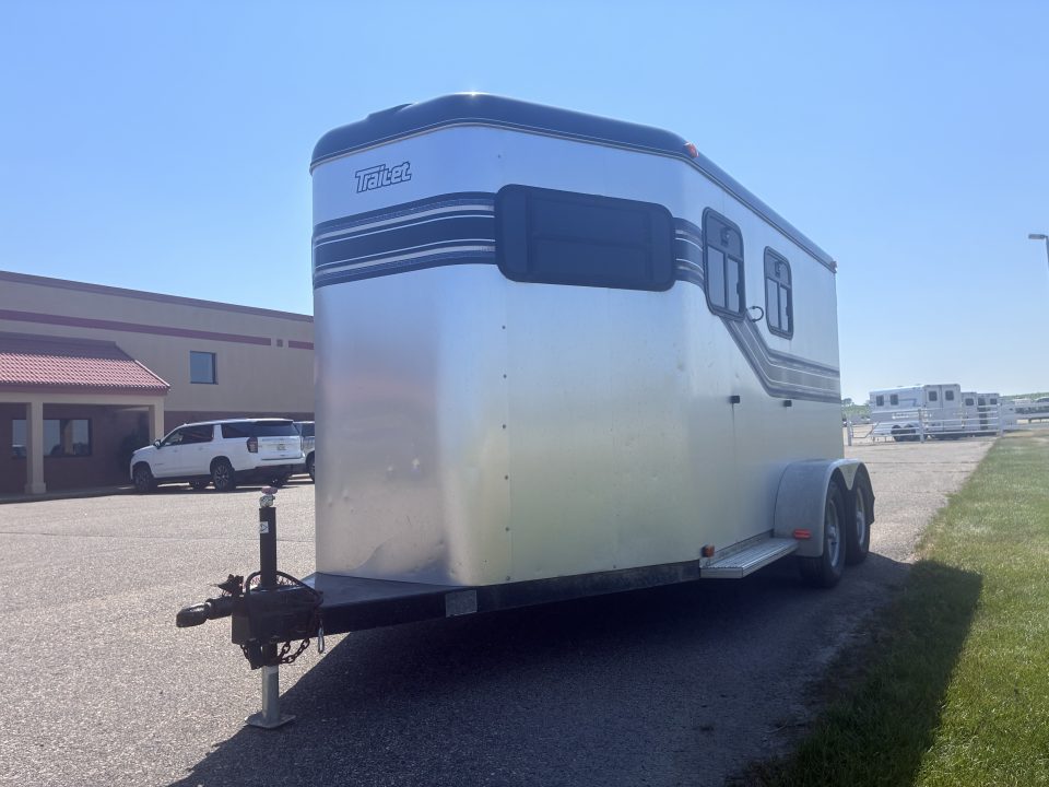 Used 1999 Trail-ET 2H Slant Load BP Horse Trailer