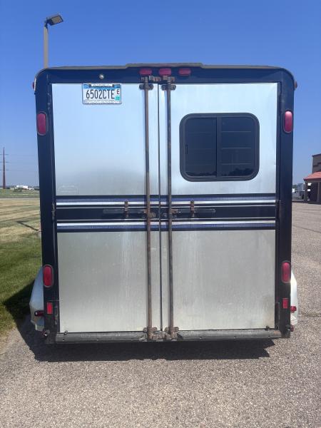 Used 1999 Trail-ET 2H Slant Load BP Horse Trailer