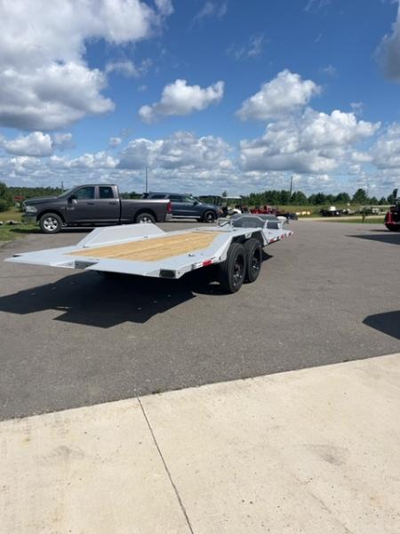 New 2027 Horizon Trailers HET 22x102 Equipment Trailer, Gravity Tilt, Drive Over Fenders