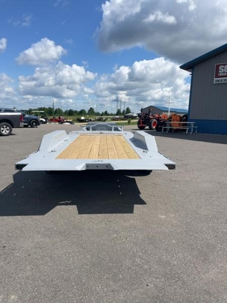 New 2027 Horizon Trailers HET 22x102 Equipment Trailer, Gravity Tilt, Drive Over Fenders