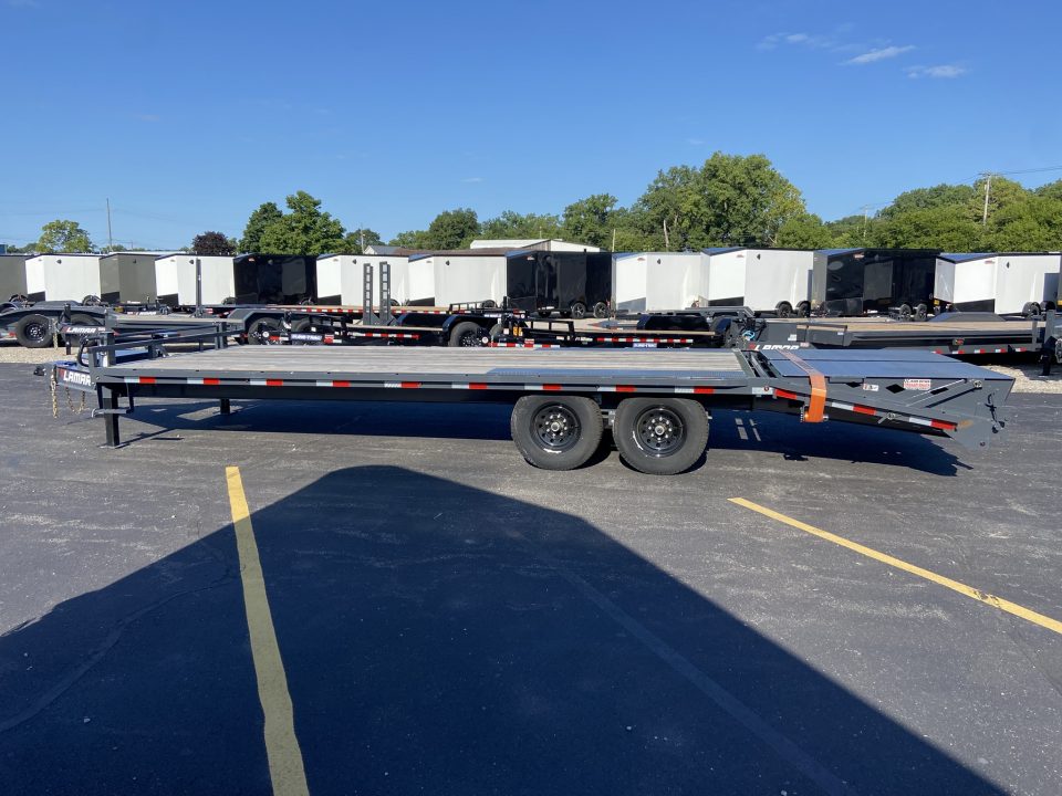 New Lamar Trailers Deckover 102" X 24'
