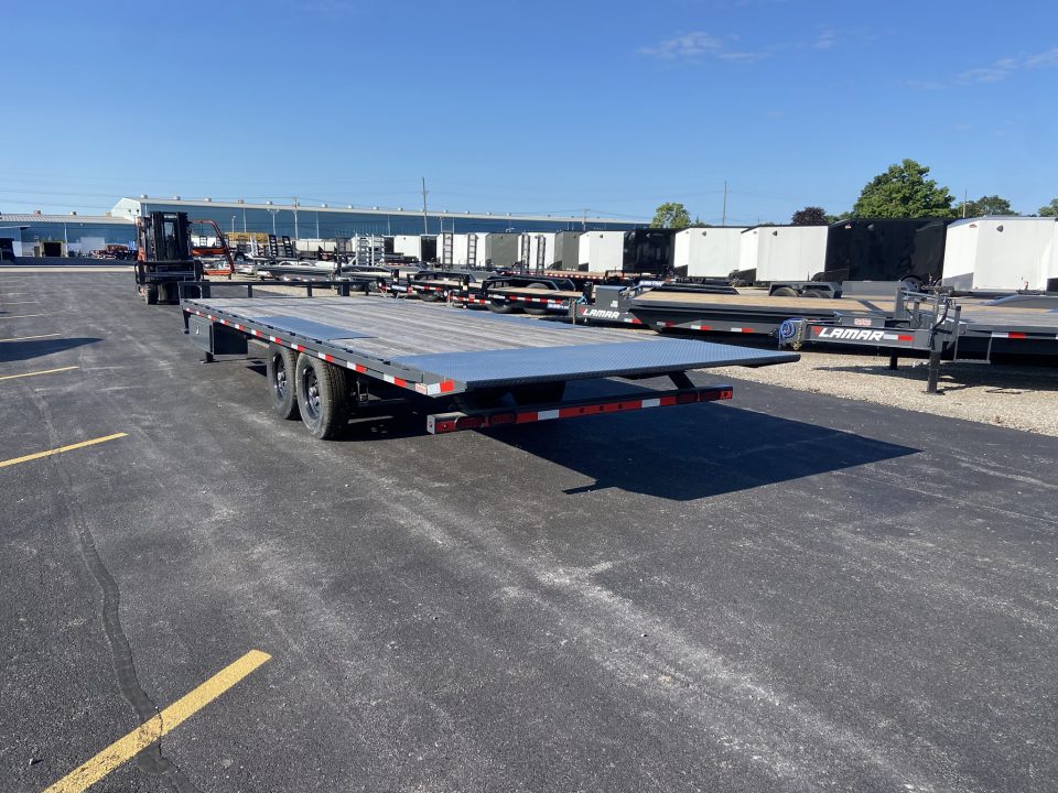 New Lamar Trailers Deckover Tilt 102" X 24'